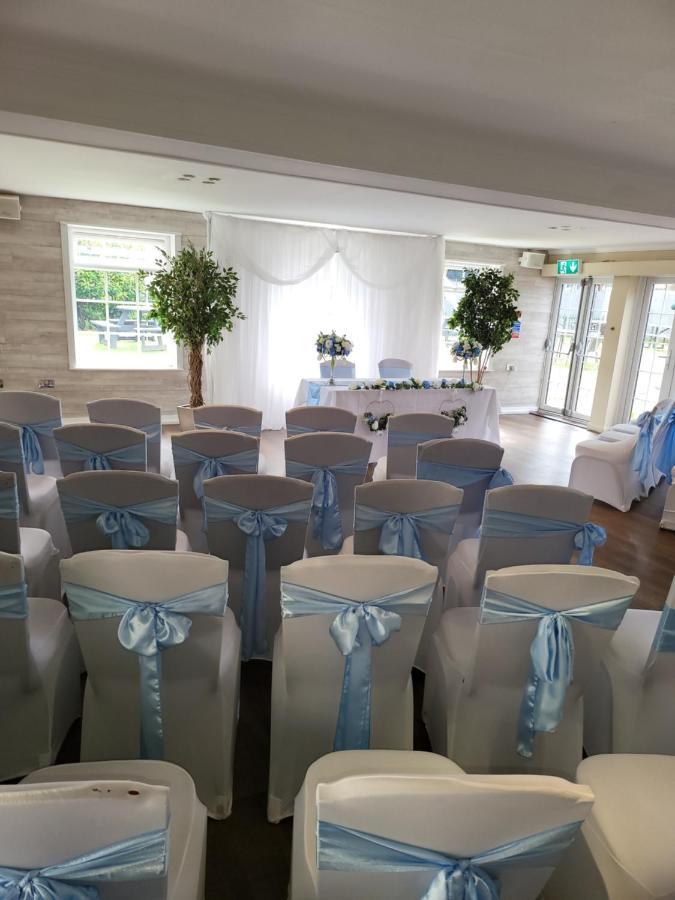 ホテル Hilton House エクステリア 写真