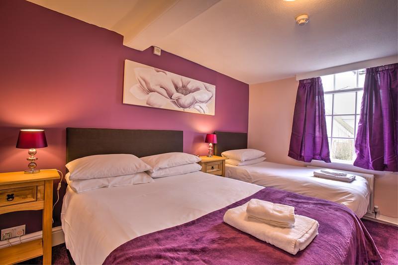 ホテル Hilton House エクステリア 写真